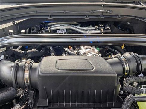 New 2025 Lincoln Aviator AWD image 17