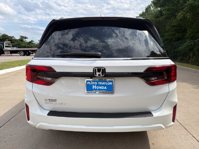 New 2026 Honda Odyssey EX-L image 4