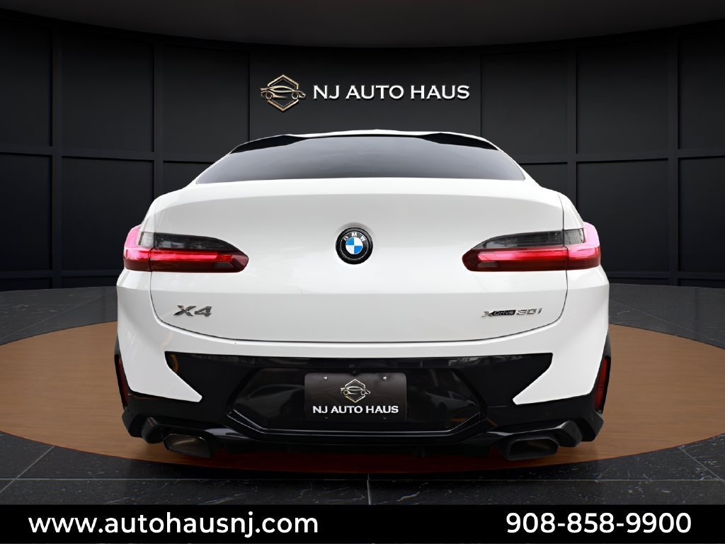 Used 2022 BMW X4 xDrive30i w/ Premium Package Essential AWD/4WD image 15