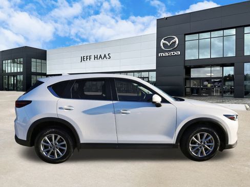 Used 2022 MAZDA CX-5 AWD 2.5 S w/ Select Package image 5