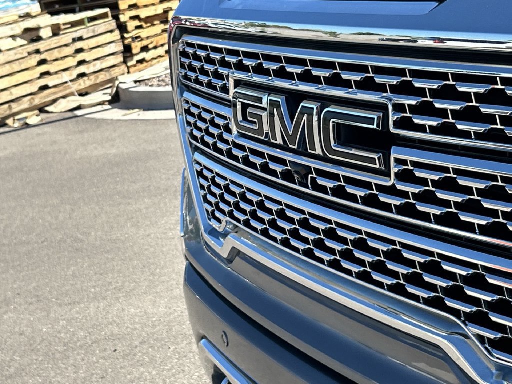 Used 2021 GMC Sierra 1500 Denali w/ Technology Package AWD/4WD image 30