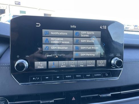 Used 2023 Mitsubishi Outlander SE Black Edition image 18