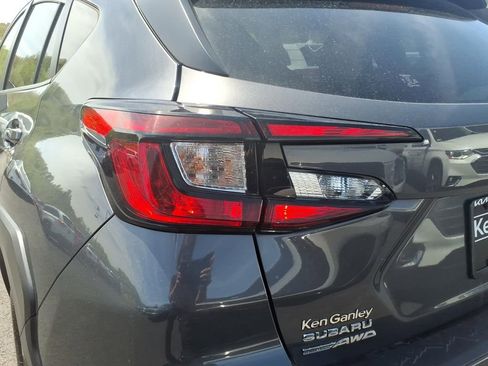 Used 2024 Subaru Crosstrek 2.0i Premium AWD/4WD image 10