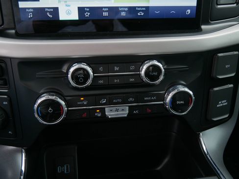 Used 2023 Ford F150 XLT w/ Equipment Group 302A High image 23