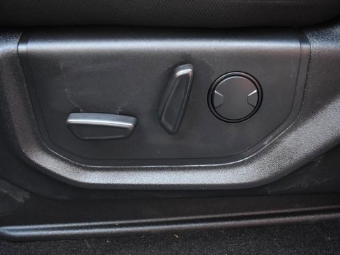 Used 2019 Ford F150 XLT w/ Equipment Group 302A Luxury image 40