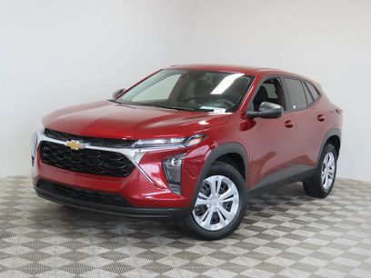 Used 2025 Chevrolet Trax LS