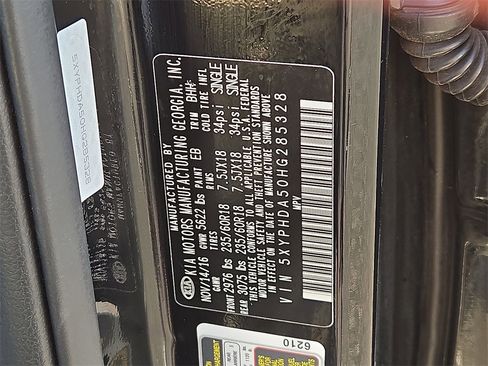 Used 2017 Kia Sorento EX w/ EX V6 Premium Package image 27