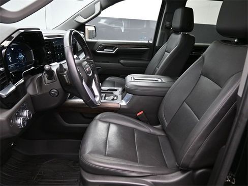 Certified 2022 GMC Sierra 1500 SLT w/ SLT Premium Plus Package image 10