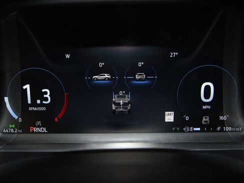 Used 2025 Ford Explorer Active w/ Active Comfort Package image 10