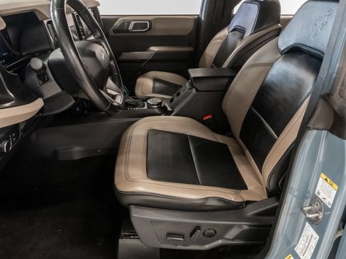 Used 2022 Ford Bronco Wildtrak AWD/4WD image 11