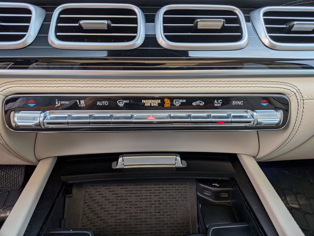 Used 2024 Mercedes-Benz GLE 350 4MATIC image 37