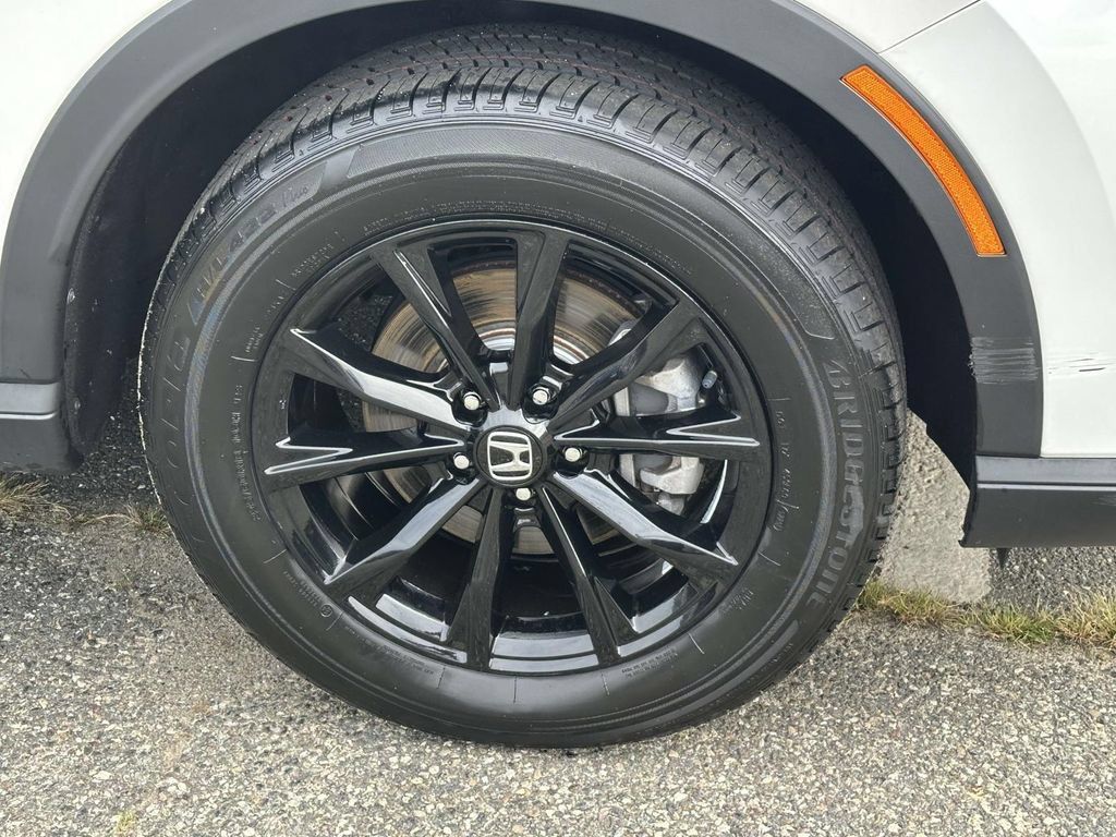 Certified 2024 Honda CR-V Sport-L image 6
