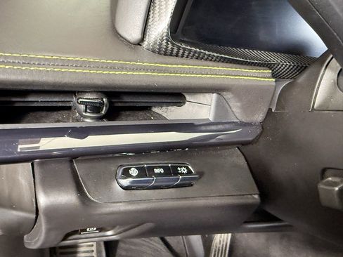 Used 2024 Chevrolet Corvette Z06 w/ Stealth Interior Trim Package image 20