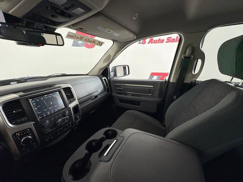Used 2018 RAM 1500 Big Horn AWD/4WD image 31