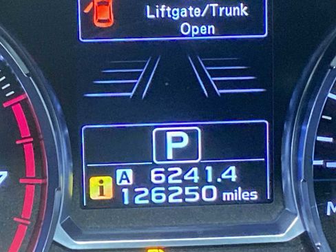 Used 2017 Subaru Forester 2.5i Premium image 18