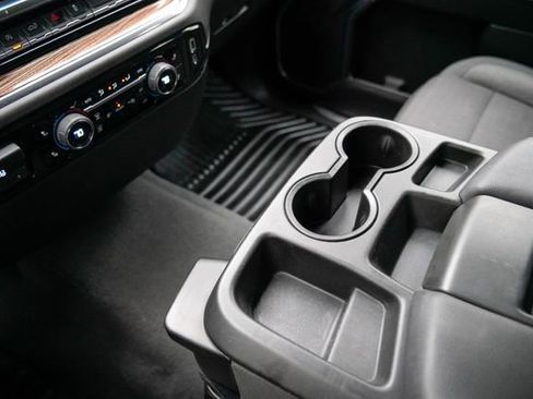 Used 2025 Chevrolet Silverado 1500 LT image 30