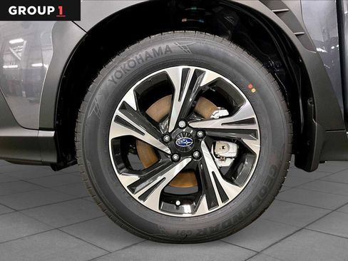 Used 2024 Subaru Crosstrek 2.0i Premium image 11