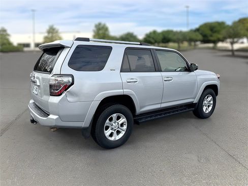Used 2023 Toyota 4Runner SR5 image 6