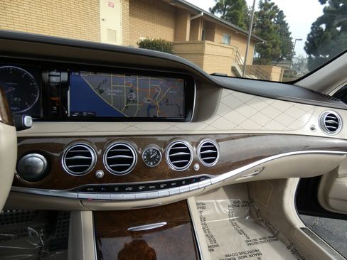Used 2014 Mercedes-Benz S 550 Sedan image 67