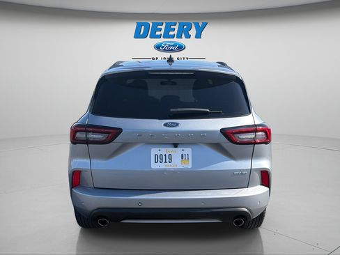 Certified 2024 Ford Escape ST-Line w/ Tech Pack #1 AWD/4WD image 17