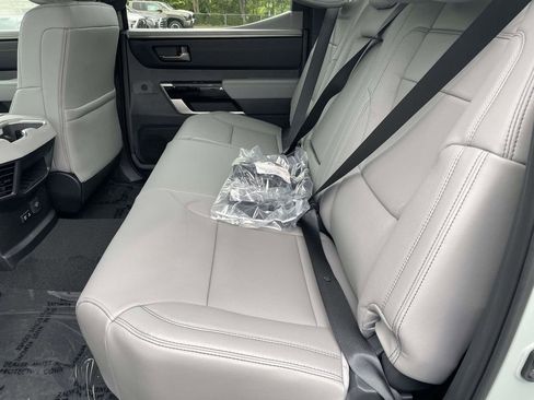 New 2026 Toyota Tundra Limited AWD/4WD image 21