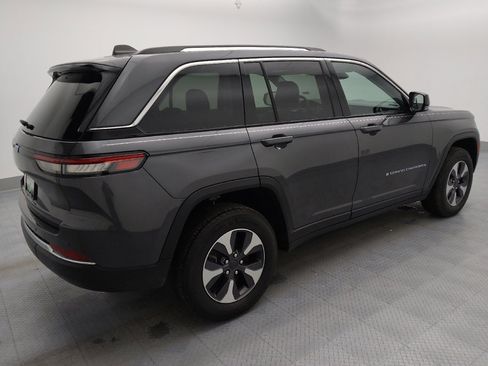 Used 2022 Jeep Grand Cherokee Limited 4xe image 10
