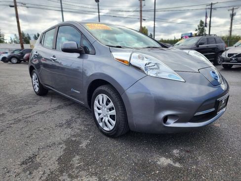 Used 2015 Nissan Leaf S w/ Charge Package image 7
