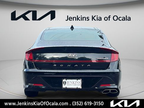 Used 2023 Hyundai Sonata Limited FWD image 4