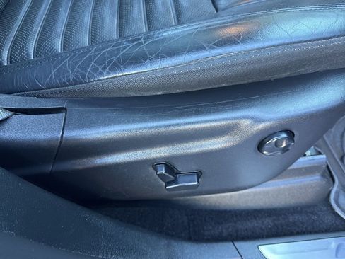 Used 2018 Jeep Grand Cherokee Limited image 19