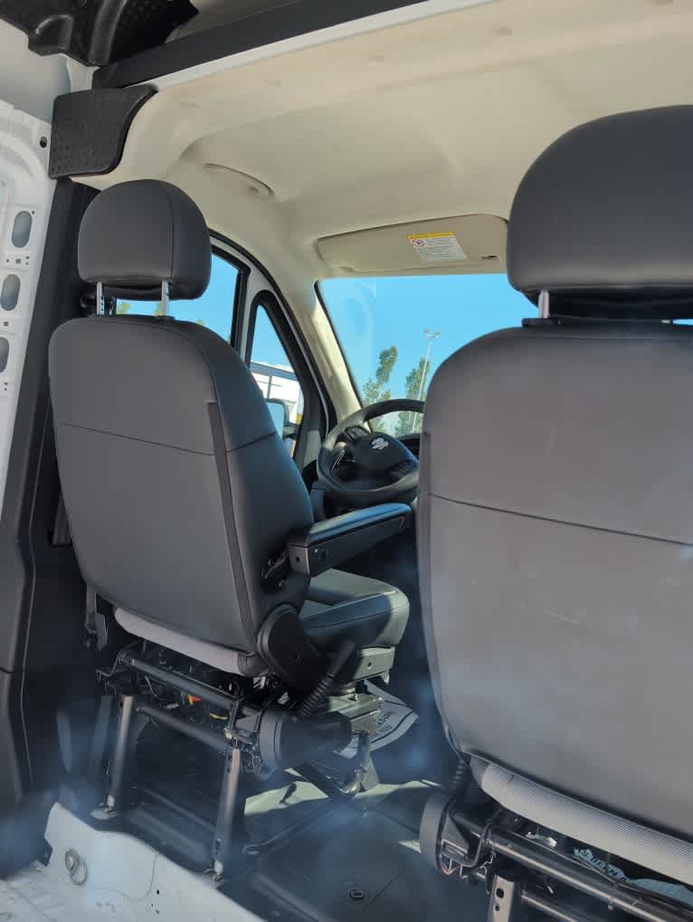 Used 2025 RAM ProMaster 2500 w/ Convenience Group FWD image 25