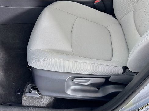 Used 2026 Toyota Corolla Cross L FWD image 24