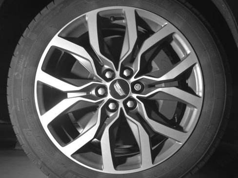 Used 2024 Cadillac XT6 Sport AWD/4WD image 10