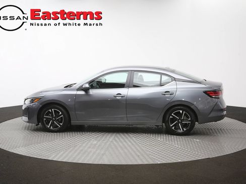 Used 2025 Nissan Sentra SV FWD image 59