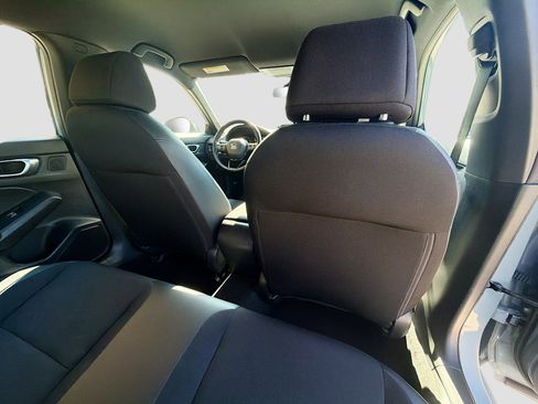 Used 2023 Honda Civic Sport image 28