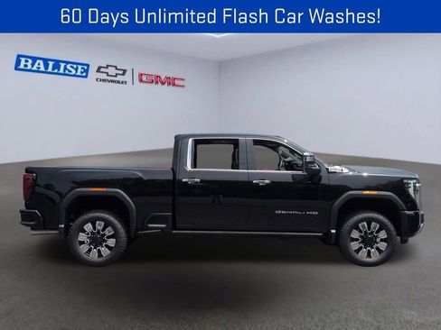 New 2026 GMC Sierra 3500 Denali w/ Denali Reserve Package AWD/4WD image 2
