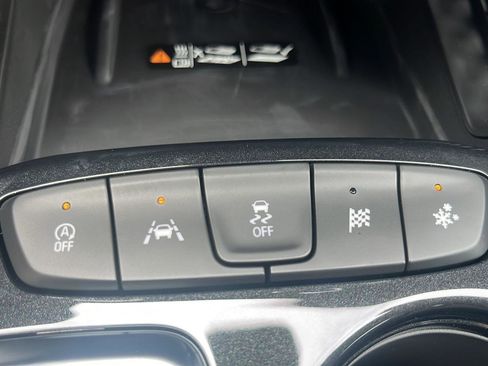 New 2025 Chevrolet TrailBlazer RS w/ Convenience Package image 23