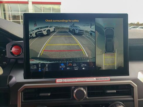 New 2025 Toyota 4Runner TRD Off-Road Premium image 16