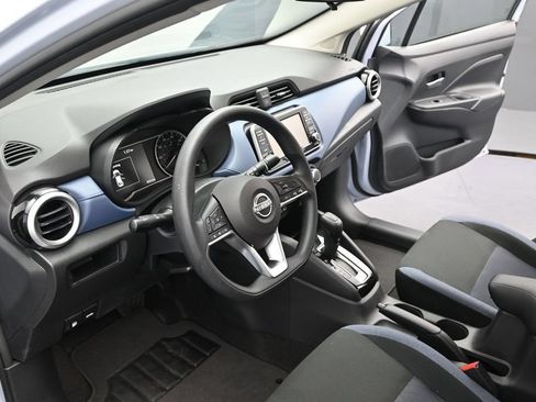 Used 2025 Nissan Versa SV w/ Trunk Package FWD image 10