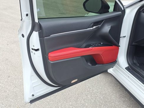 Used 2019 Toyota Camry XSE w/ Driver Assist Package image 20