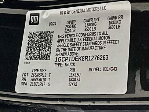 Used 2024 Chevrolet Colorado Z71 w/ Z71 Convenience Package 2 AWD/4WD image 33