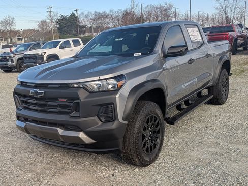New 2026 Chevrolet Colorado Trail Boss AWD/4WD image 3