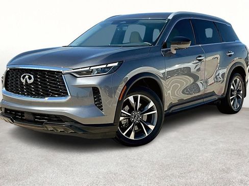 Certified 2025 INFINITI QX60 Luxe image 14