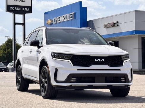 Used 2023 Kia Sorento SX AWD/4WD image 2