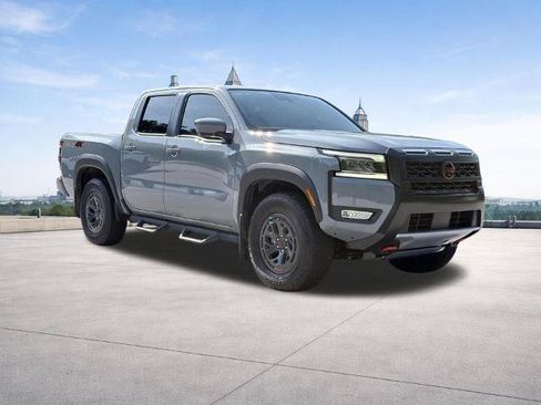 Certified 2025 Nissan Frontier PRO-4X w/ Pro Convenience Package AWD/4WD image 29