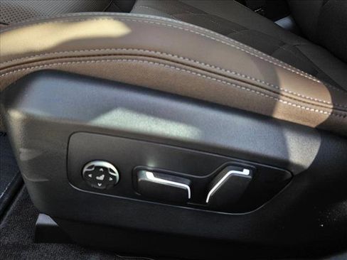 New 2026 BMW 540i xDrive image 4