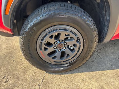 Used 2026 Nissan Frontier PRO-4X AWD/4WD image 29