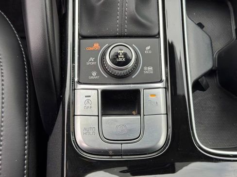 Used 2024 Kia Telluride S image 26