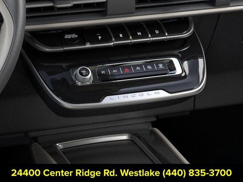 New 2026 Lincoln Corsair Premiere image 15