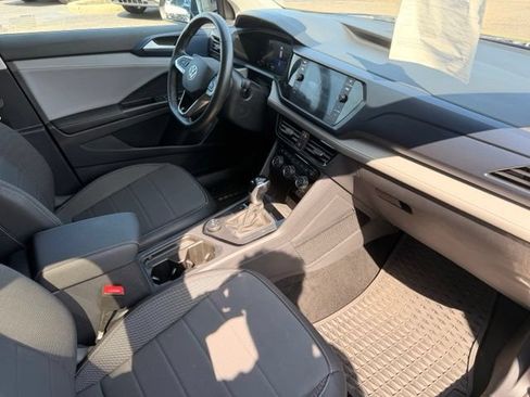 Certified 2024 Volkswagen Taos SE AWD/4WD image 23