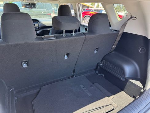 Used 2023 Kia Soul S FWD image 21
